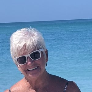 Meet your Posher, Linda